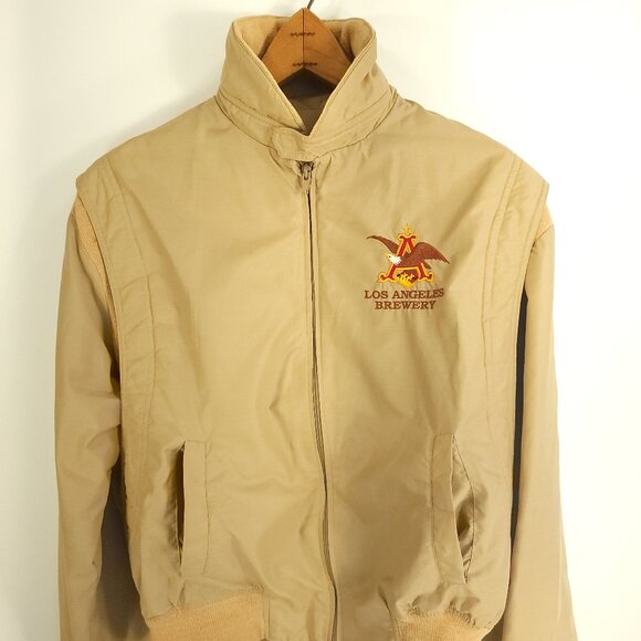 Vtg Los Angeles Brewery Jacket Men's Med Tan Zip Front Wise Guys Distressed - Picture 1 of 16